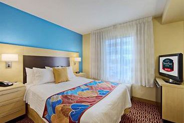 TownePlace Suites Joliet South  | Joliet | Illinois | United States 9