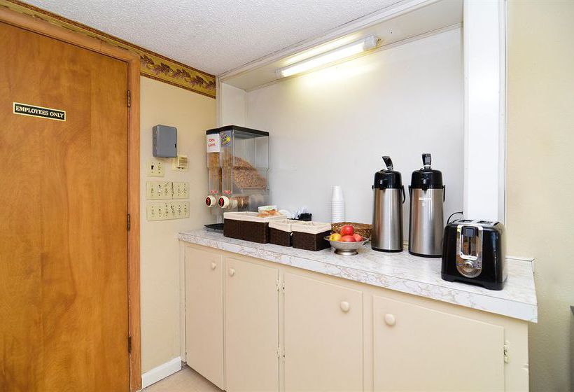 Hotel Americas Best Value Inn Lebanon  | Lebanon | Missouri | United States 7