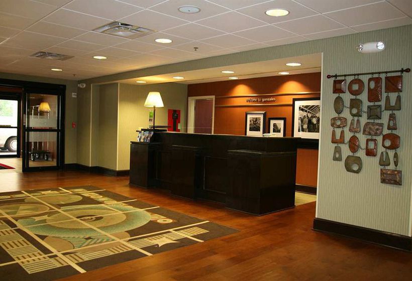 Hotel Hampton Inn Gonzales 
