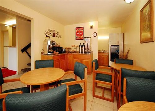 Hotel Econo Lodge Jeffersonville  | Jeffersonville | Ohio | United States 2