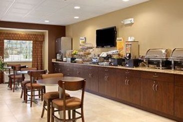 Microtel Inn & Suites by Wyndham Buckhannon  | Buckhannon | West Virginia | United States 7