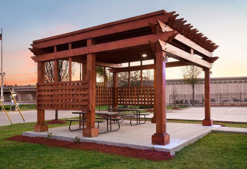 Hotel Days Inn & Suites Conroe  | Conroe | Texas | Hotel negli Stati Uniti 1