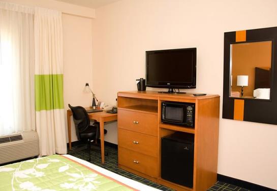 Fairfield Inn & Suites Muskogee  | Muskogee | Oklahoma | United States 13