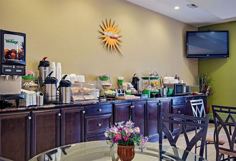 Hotel La Quinta Inn & Suites New Iberia  | New Iberia | Louisiana | United States 1