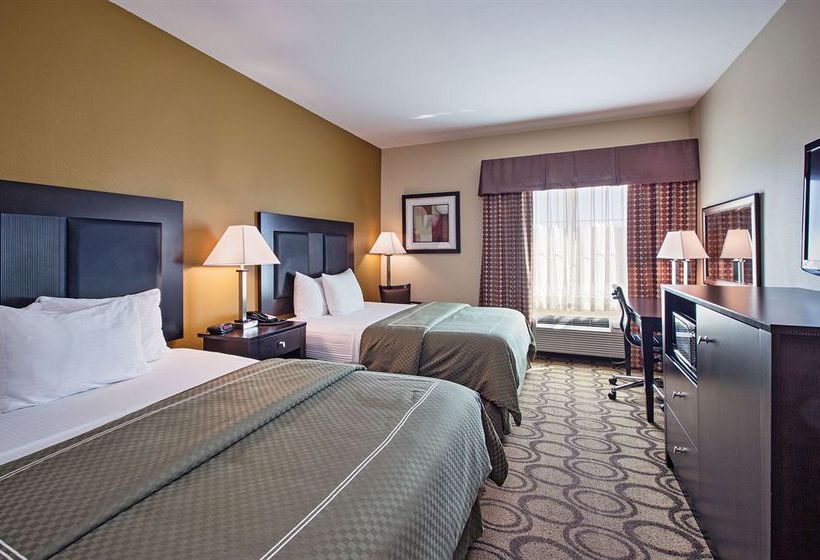 Hotel La Quinta Inn & Suites New Iberia  | New Iberia | Louisiana | United States 13