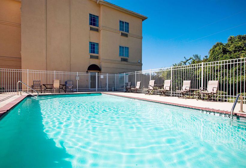 Hotel La Quinta Inn & Suites New Iberia  | New Iberia | Louisiana | United States 4