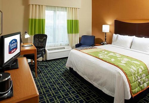 Hotel Fairfield Inn & Suites Cumberland  | Cumberland | Maryland | United States 15