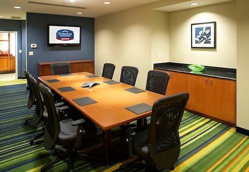 Hotel Fairfield Inn & Suites Cumberland  | Cumberland | Maryland | United States 17