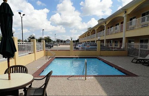 Motel Scottish Inn & Suites Baytown  | Baytown | Texas | United States 6