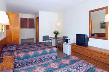 Hotel Dollar Inn Hot Springs  | Hot Springs | South Dakota | United States 3