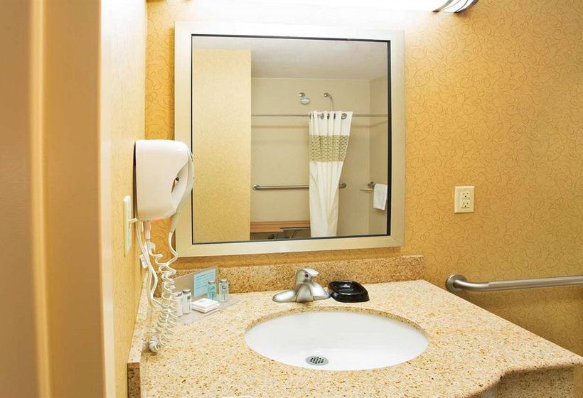 Hampton Inn & Suites Laurel, MS  | Laurel | Mississippi | United States 11