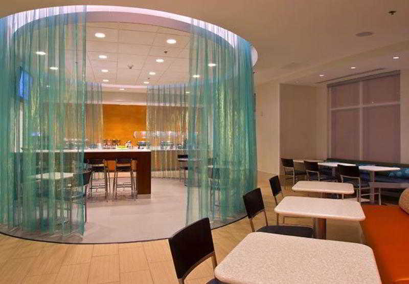 Hotel Springhill Suites San Antonio Downtown Alamo Plaza  | San Antonio | Texas | United States 3