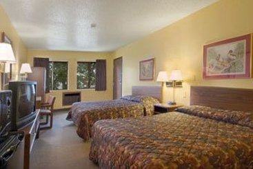 Hotel Super 8 Urbandale Des Moines Area  | Urbandale | Iowa | United States 2