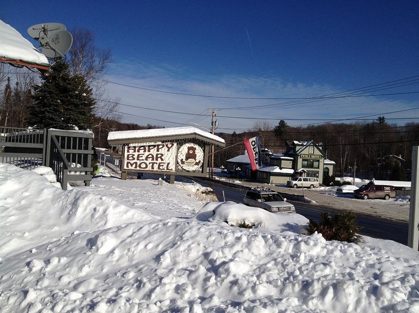 Happy Bear Motel  | Killington | Vermont | United States 1