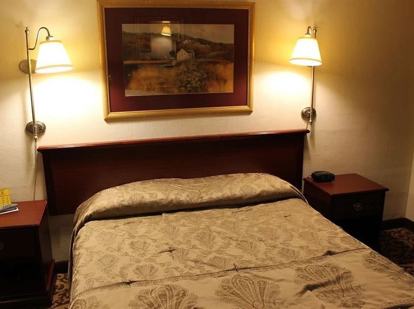 Happy Bear Motel  | Killington | Vermont | United States 15