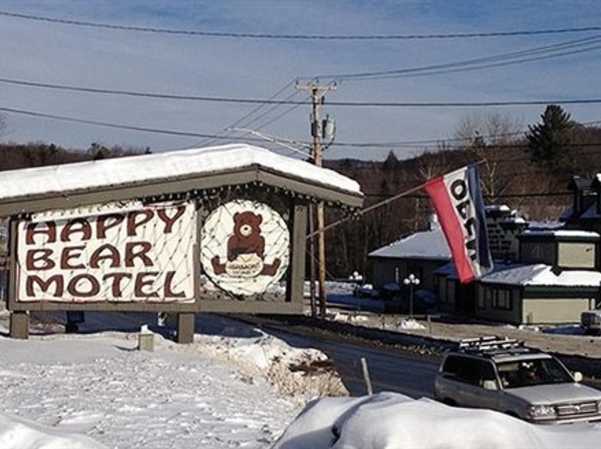 Happy Bear Motel  | Killington | Vermont | United States 6