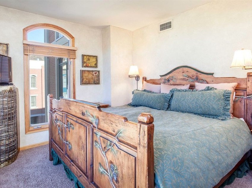 The Caledonian condominium   | Park City | Utah | United States 7