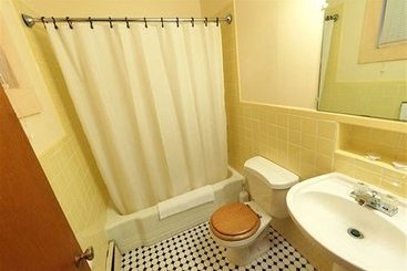 Hotel Complejo The Riverside Inn   | Stowe | Vermont | United States 9