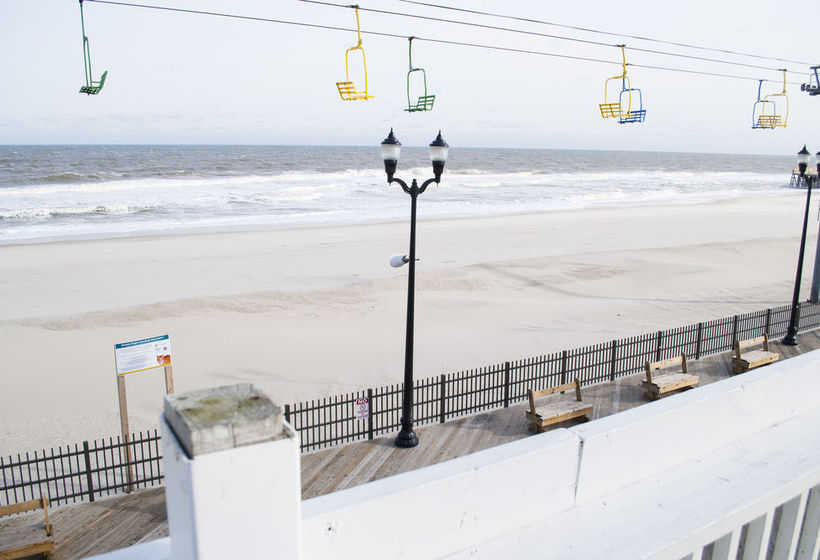 Hotel Boardwalk Seaport Inn  | Seaside Heights | New Jersey | United States 12