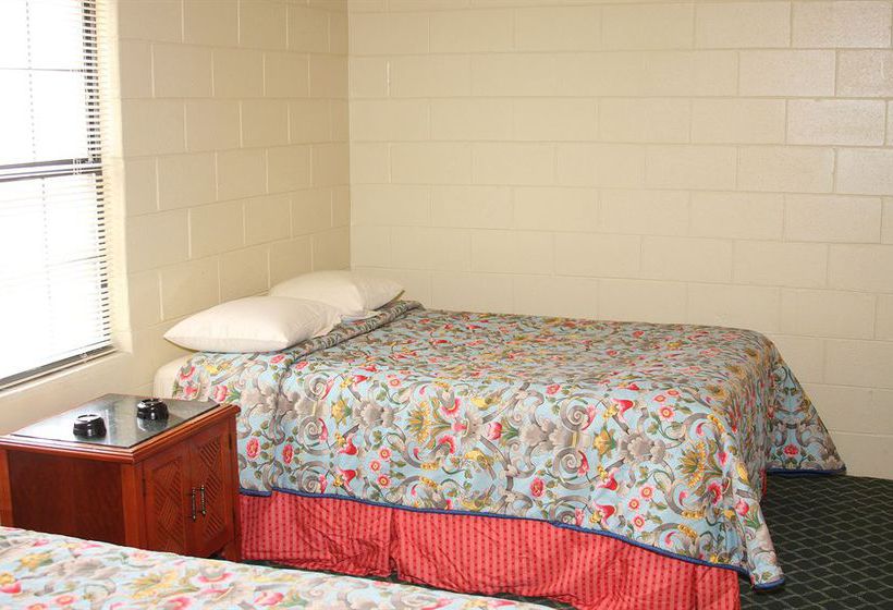 Hotel Americas Best Value Inn & Suites - Savannah Garden City 