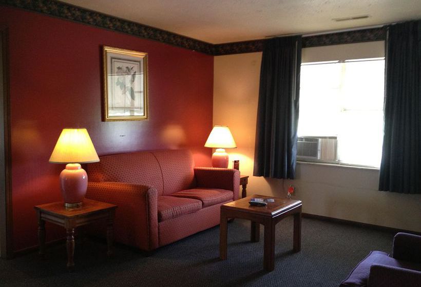 Hotel Americas Best Value Inn & Suites Canton  | Canton | Ohio | United States 11