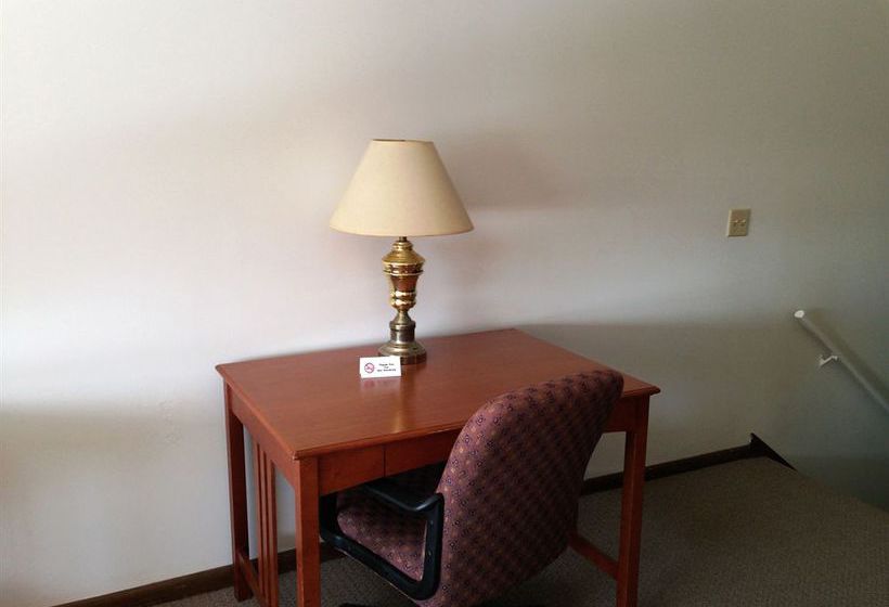 Hotel Americas Best Value Inn & Suites Canton  | Canton | Ohio | United States 19