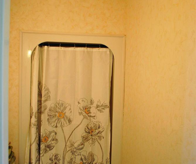 The Hurricane Resort Hotel & Restaurant  | New Bern | North Carolina | United States 7