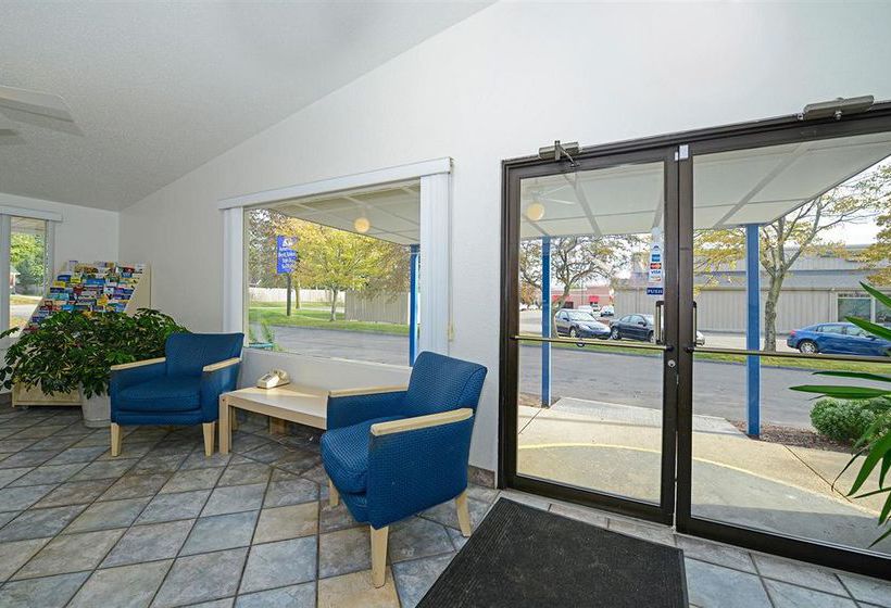 Hotel Americas Best Value Inn & Suites Jackson  | Jackson | Michigan | United States 3