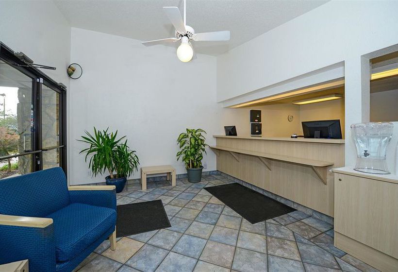 Hotel Americas Best Value Inn & Suites Jackson  | Jackson | Michigan | United States 5