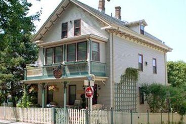 Bed and Breakfast Artful Lodger Inn Newport