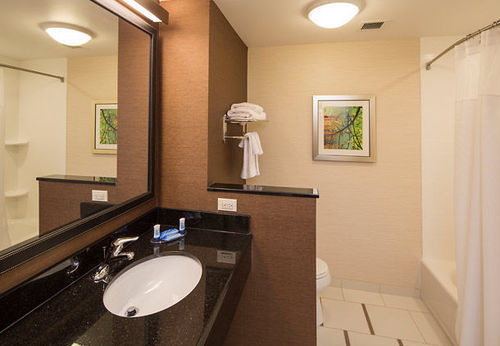 Hotel Fairfield Inn & Suites Hershey Chocolate Avenue  | Hershey | Pennsylvania | United States 14