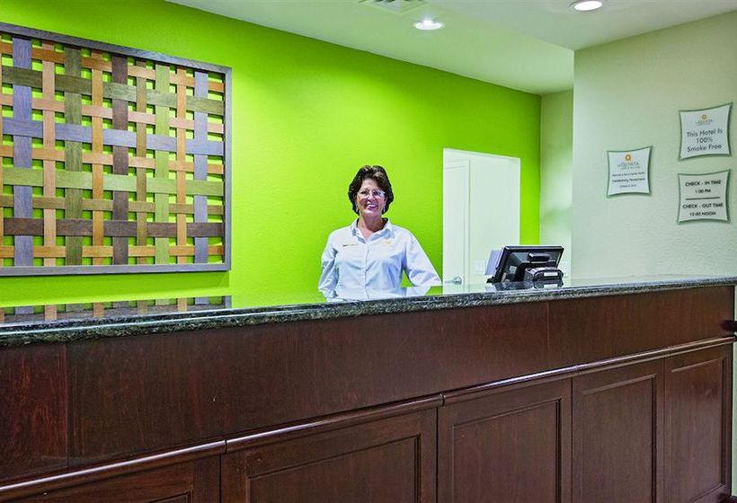 Hotel La Quinta Inn & Suites Chambersburg  | Chambersburg | Pennsylvania | United States 19