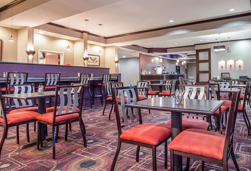 Hotel Comfort Suites Pecos  | Pecos | Texas | United States 11