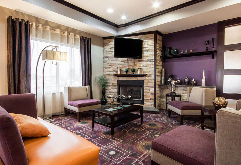 Hotel Comfort Suites Pecos  | Pecos | Texas | United States 19