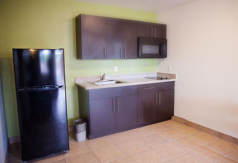 Hotel Americas Best Value Inn & Suites Mesa  | Mesa | Arizona | United States 14