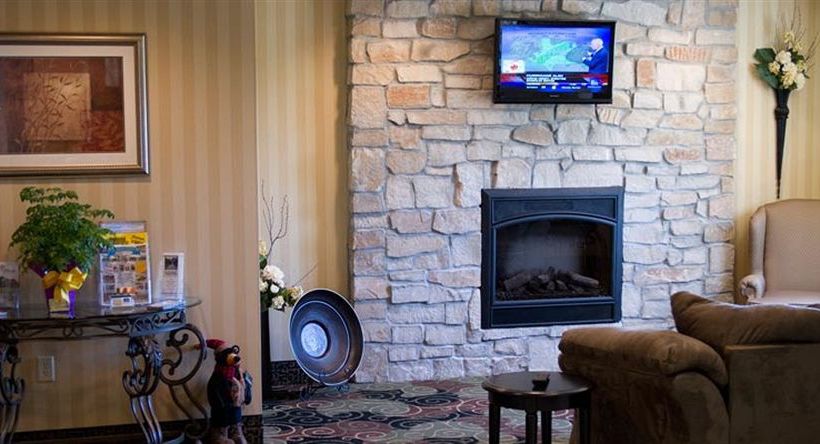 Hotel Cobblestone Inn & Suites Oshkosh  | Oshkosh | Wisconsin | United States 1
