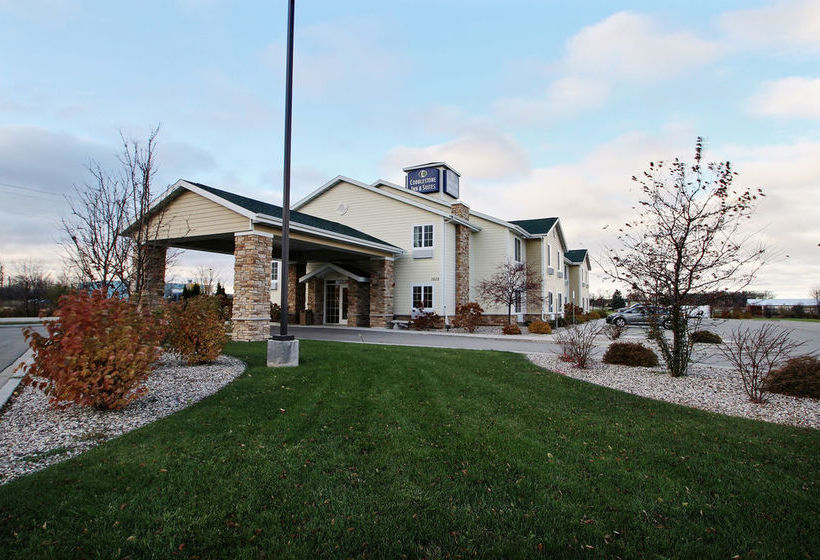 Hotel Cobblestone Inn & Suites Oshkosh  | Oshkosh | Wisconsin | United States 9