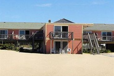 Beachfront White Sands Resort Motel