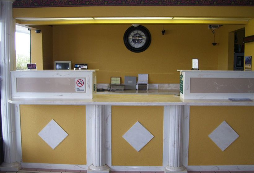 Hotel Americas Best Value Inn & Suites Winona 