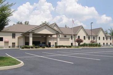 Grand Vista Hotel & Suites 