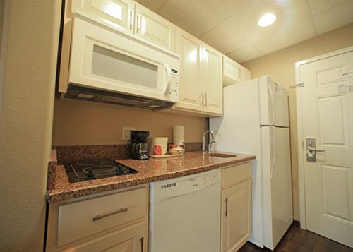 Hotel Mainstay Suites Bismarck  | Bismarck | North Dakota | United States 1