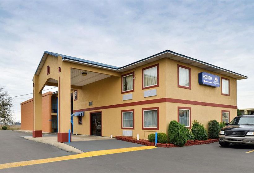 Hotel Raymond Inn & Suites Blytheville