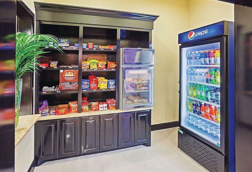 Hotel La Quinta Inn & Suites Marshall  | Marshall | Texas | United States 3