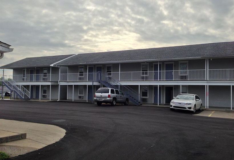 Hotel Travelers Inn & Suites  | Paducah | Kentucky | United States 4