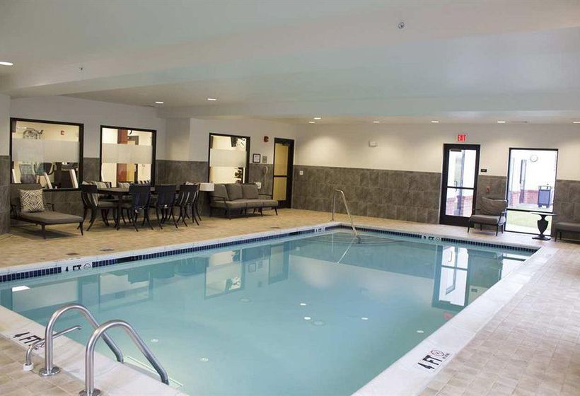 Hotel Hampton Inn & Suites Harrisburg North  | Harrisburg | Pennsylvania | United States 17