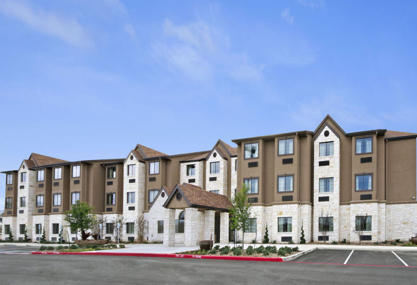 Microtel Inn & Suites by Wyndham Round Rock  | Round Rock | Texas | United States 1