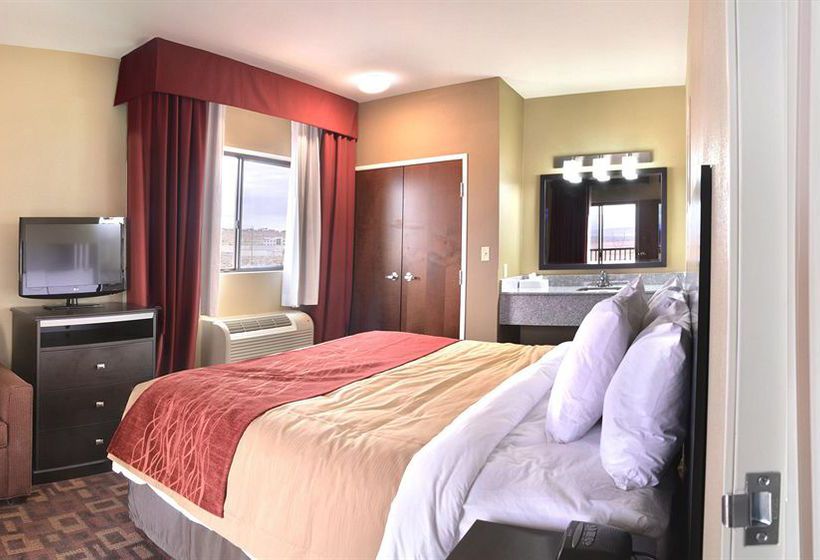 Hotel Comfort Inn & Suites Page
