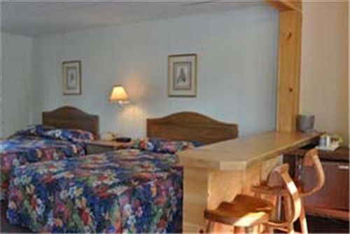 Turnpike Motel  | Kennebunkport | Maine | United States 2