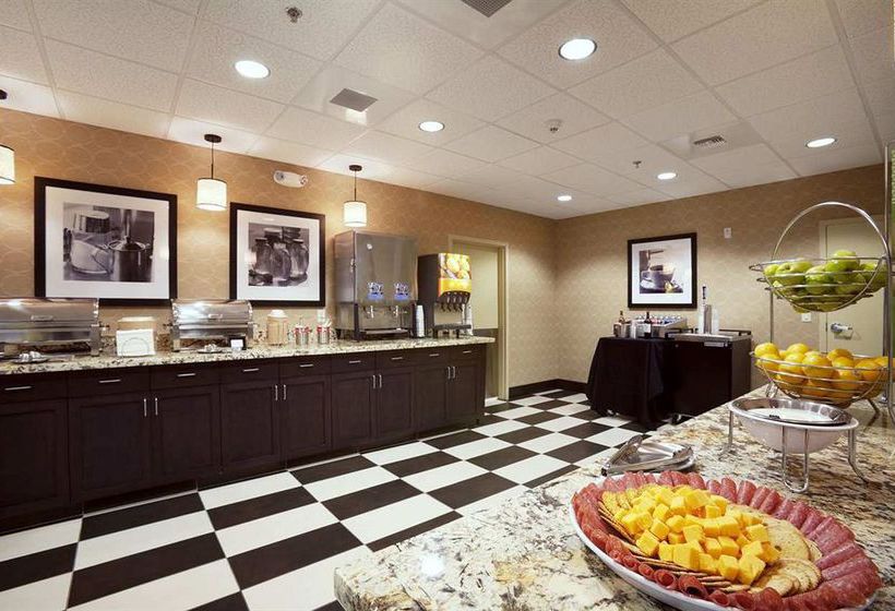 Hampton Inn & Suites Williston  | Williston | North Dakota | United States 12