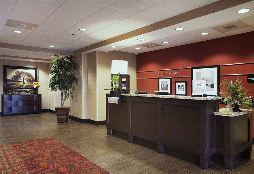 Hampton Inn & Suites Williston  | Williston | North Dakota | United States 15